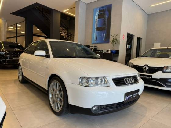 AUDI A3 1.8 20V 150CV TURBO GASOLINA 4P AUTOMÁTICO